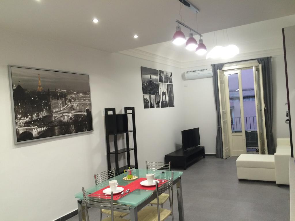 Appartement Cappuccini House à Catane Extérieur photo
